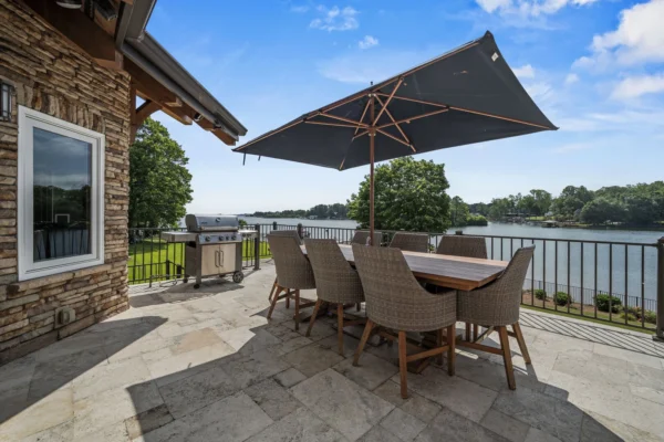 lakefront airbnb north carolina